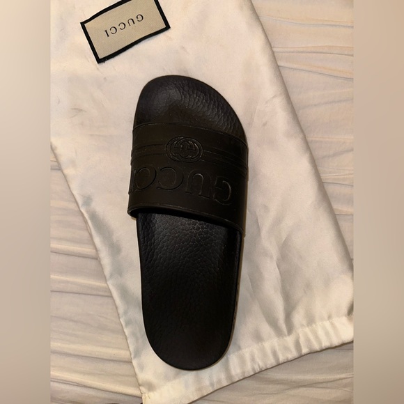 Gucci Women's Rubber Slides - Picture 13 of 16